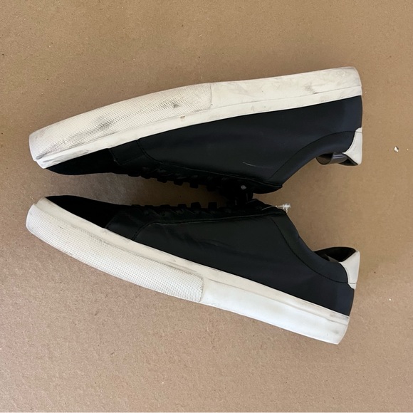 VINCE Men's Leather Low Top Contrast Seanker - Picture 3 of 8